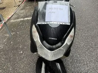pcx pronta pra trabalhar alfragide