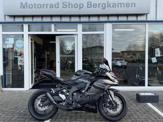 kawasaki zx-4rr 2026 a2 fähig motorrad umbau black sportler bike