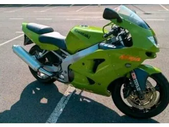 kawasaki ninja zx-6r winterangebot viele neuteile