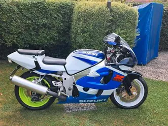 suzuki gsxr600 srad