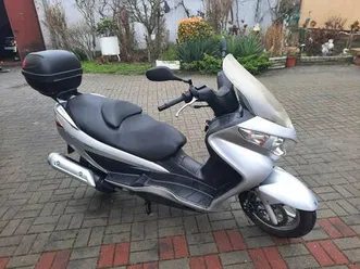 suzuki burgman 200 (uh200) walcz