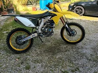suzuki-rmz-250