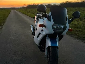 suzuki gsxf 600