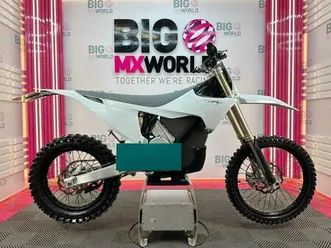 stark varg 2024 gen 2 80bhp - only 19 hours - road reg&v5 - toolkit & warrant