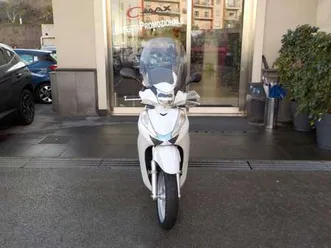 honda sh 300 anno 2017 bianco
