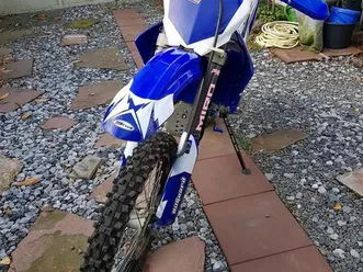 yamaha yz250f abzugeben
