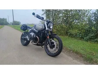 ② bmw r 90 t scrambler.