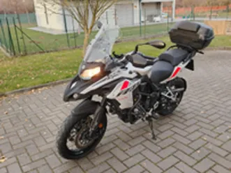 benelli trk 502x
