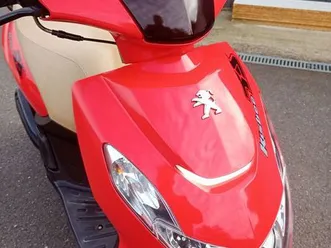 scooter peugeot kisbee