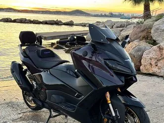 yamaha tmax 560 tech max - énormément d’équipements