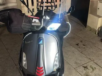 vespa sprint 50