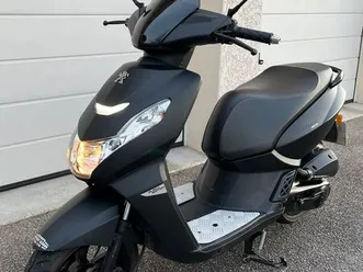 scooter 50 4t peugeot kisbee black edition