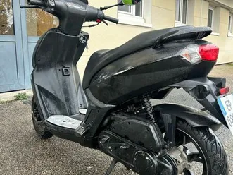 scooter peugeot à vendre