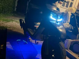 vend mbk booster 2001 papier à jour moteur refait à neuf