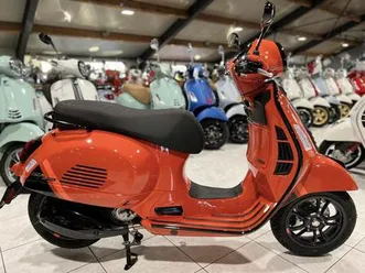 ② vespa gts super sport 125