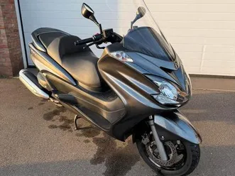 ② yamaha majesty 400 seulement 6.958 km