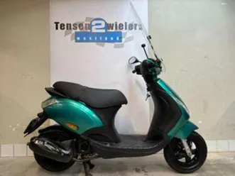 piaggio zip 25 km 4t 2v — scooters | piaggio — marktplaats