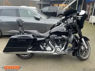 harley-davidson flhx street glide
