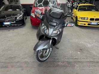 suzuki bergman 650 cc