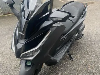 scooter 125 honda forza