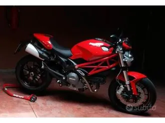 ducati monster 796