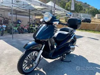 piaggio beverly 500 - 2003 poco più di 20000k
