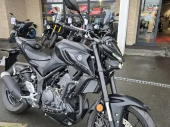 yamaha mt-03 2025 321 cm3 | moto roadster | 200 km | 93110 rosny sous bois