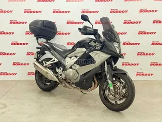 honda - crossrunner v4