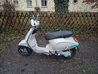 vespa primavera s