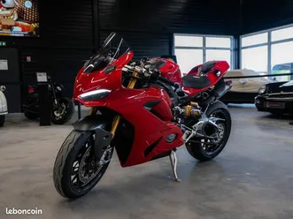 ducati panigale v2 s 1090 s