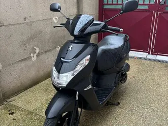 peugeot kisbee 4t black édition 2022