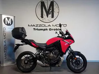 yamaha tracer 7 rosso