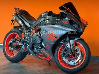 yamaha yzf-r1 rn22