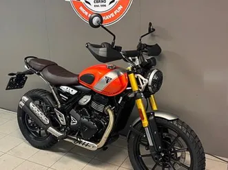 triumph scrembler 400