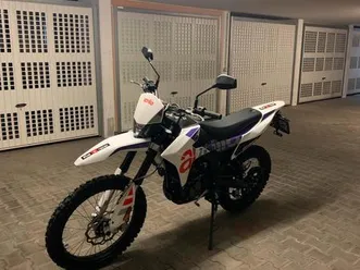 aprilia 125 rx enduro neu noch nicht zugelassen.sonderpreis