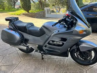 honda pan european st 1100