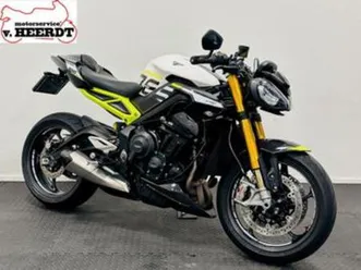 triumph street triple rs 765 moto 2 (bj 2023) 20,501 km — motoren | triumph — marktplaats