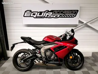 triumph daytona 660 - 1ère main - eligible au permis a2