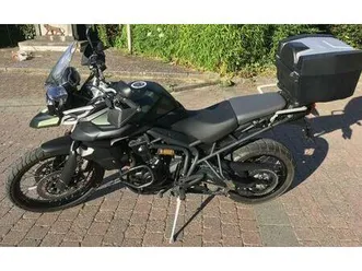 ② triumph tiger 800 xc