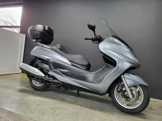 ② yamaha majesty 400 (a2) (année de construction 2007)