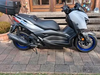yamaha x max 125 neuzustand-topcase-krstzerfrei