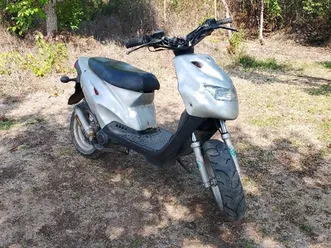 продавам скутер cpi popcorn 50 cc →