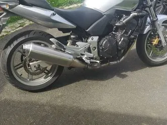 honda cbf 600 n abs – fiable, sécurisante, prête à rouler