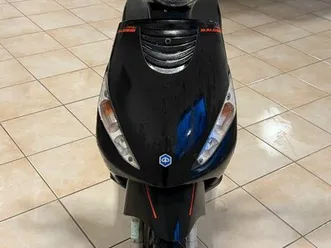 piaggio zip 50 4t