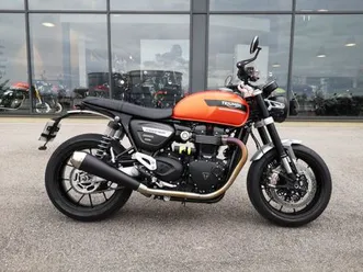 triumph speed twin 1200 2023 1200 cm3 | moto roadster | 1 496 km | orange | 25480 ecole valentin