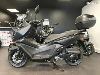 kymco skytown 125