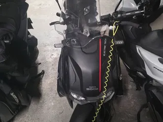 supersoco cpx 125 2 batteries