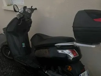 à vendre scooter vivacity3 50 cc