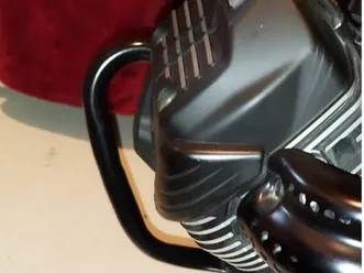 moto guzzi v9 roamer très bien équipée