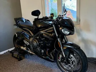 street triple 765 rs 2022